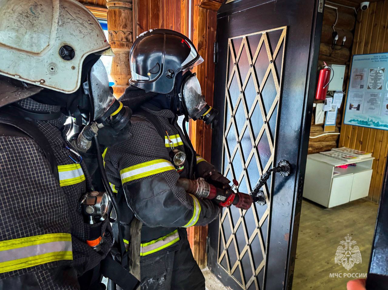 Противопожарная служба во взаимодействии с церковной