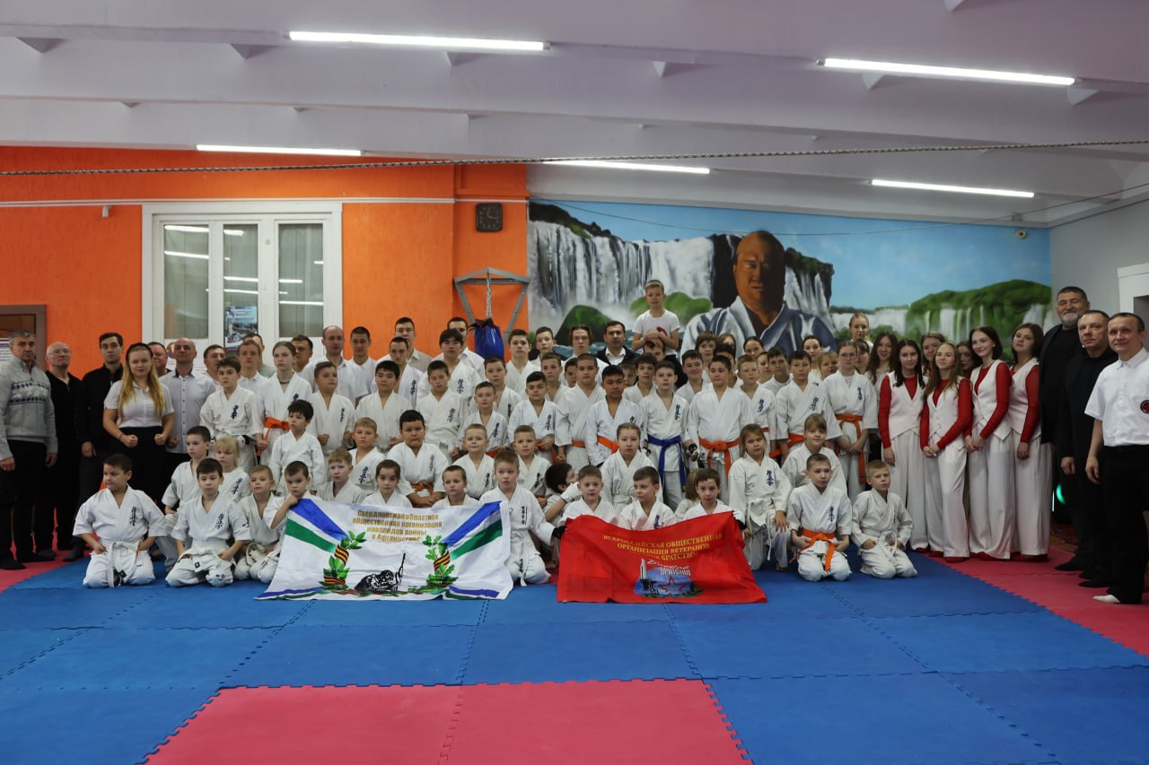 В Сысерти прошел предновогодний турнир по киокушин, посвященный Году Героев В Сысерти прошел предновогодний турнир по киокушин, посвященный Году Героев