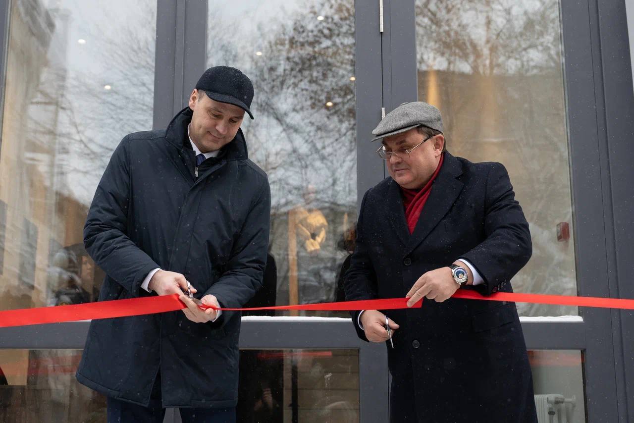 В историческом центре Екатеринбурга открылся отреставрированный особняк XIX века В историческом центре Екатеринбурга открылся отреставрированный особняк XIX века