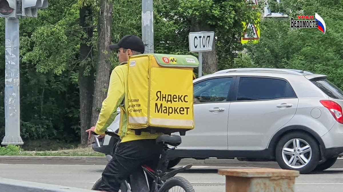 Профсоюзы хотят сделать курьеров и водителей штатными сотрудниками