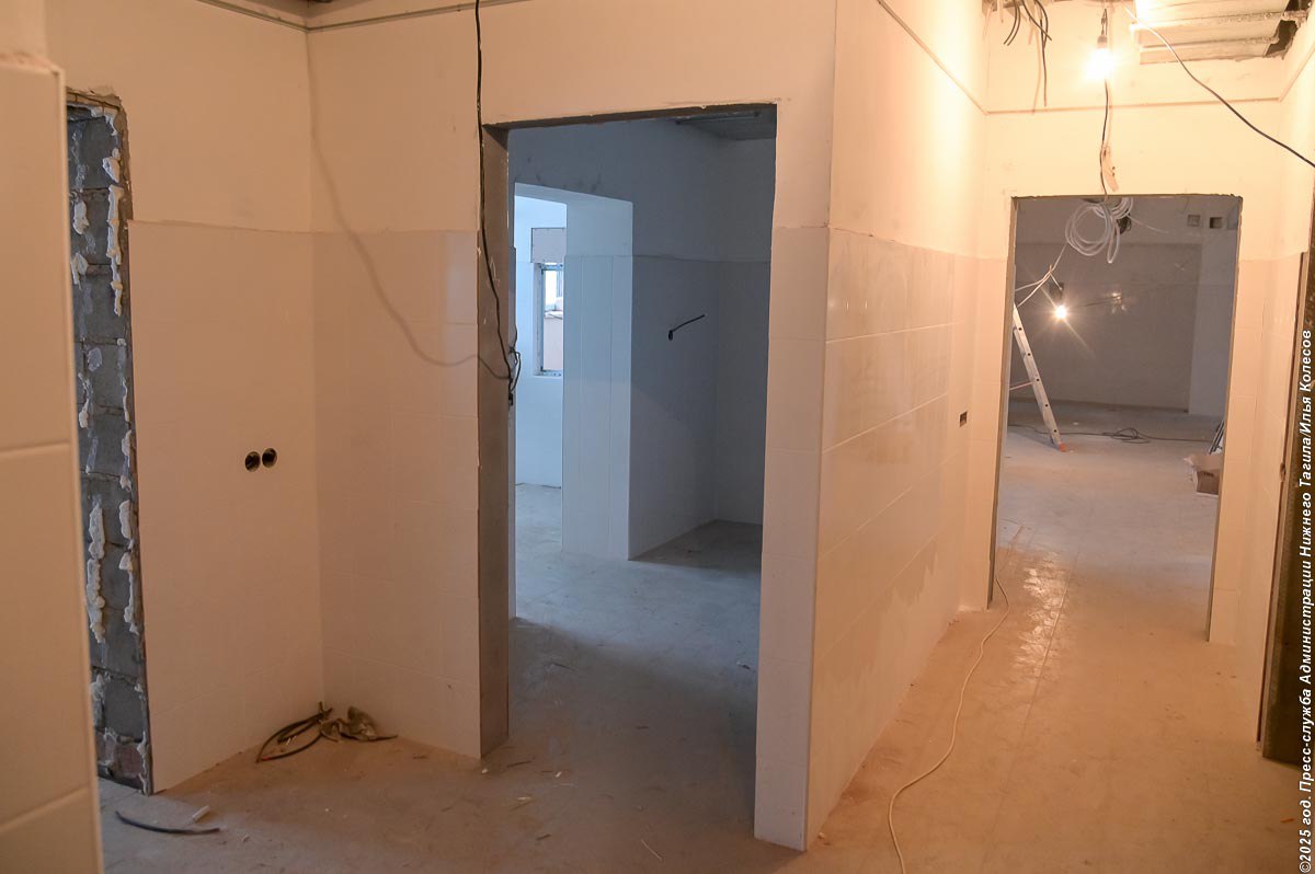 В Нижнем Тагиле строители продолжают возведение двух современных детских садов на территории бывшей военной части на улице Фрунзе и в микрорайоне Приречном В Нижнем Тагиле строители продолжают возведение двух современных детских садов на территории бывшей военной части на улице Фрунзе и в микрорайоне Приречном