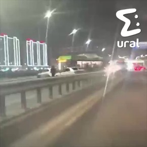 Тюмень снова стоит. В этот раз пробка растянулась на семь километров из-за аварии с 4 машинами