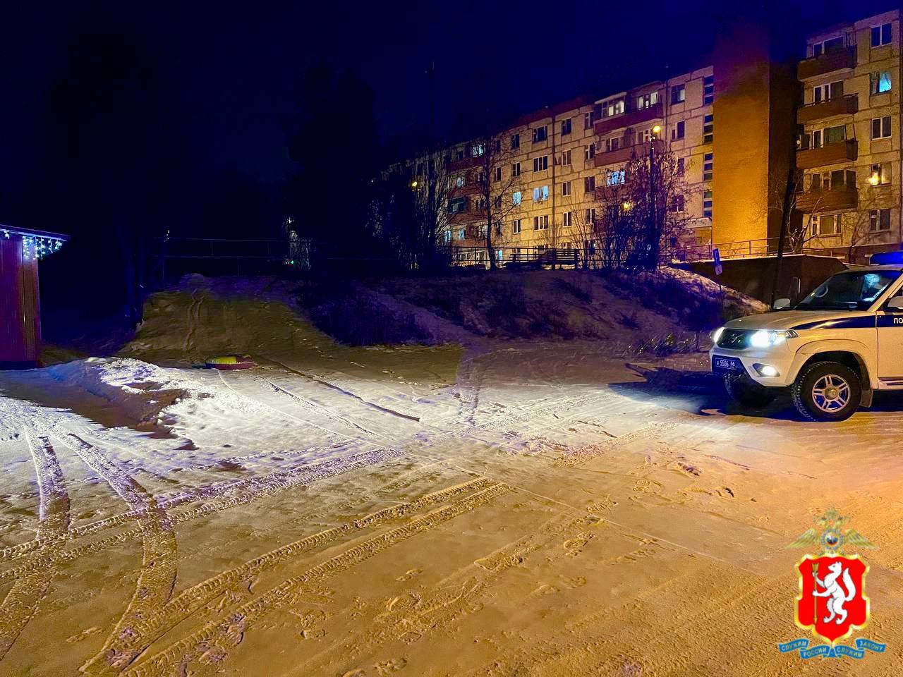 Сезон пришел: опасные горки у дорог ликвидируют в Свердловской области Сезон пришел: опасные горки у дорог ликвидируют в Свердловской области