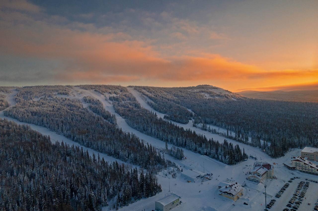 Турпоток в Свердловскую область в 2025 году вырос на треть Турпоток в Свердловскую область в 2025 году вырос на треть