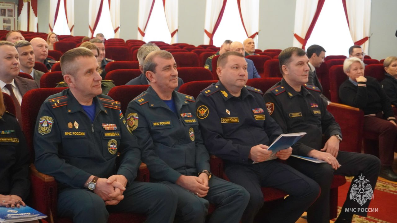 Спортсмены Главного управления стали серебряными призерами спартакиады "Динамо" Спортсмены Главного управления стали серебряными призерами спартакиады "Динамо"