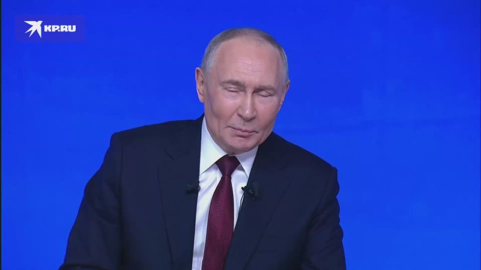 Что бы Владимир Путин передал в послании потомкам?