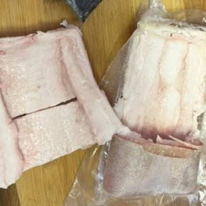 В СИЗО Екатеринбурга пытались передать телефон в сале