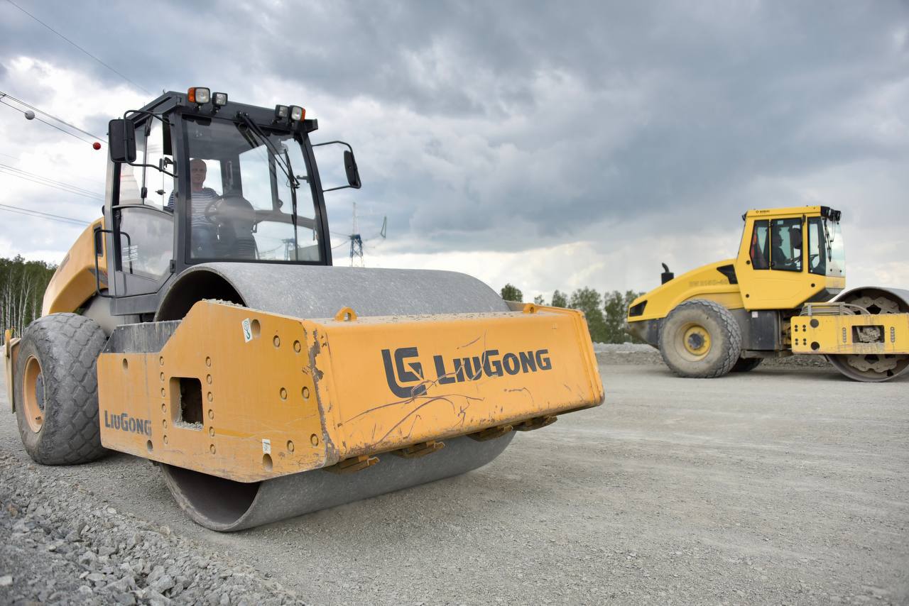 Денис Паслер заявил о выделении более 460 миллионов рублей на строительство и ремонт дорог в четырёх муниципалитетах региона