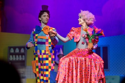 «Не предавай мечту, Джованни!»: В Театре кукол представили необычный спектакль, вдохновленный итальянскими комедиями середины XX века