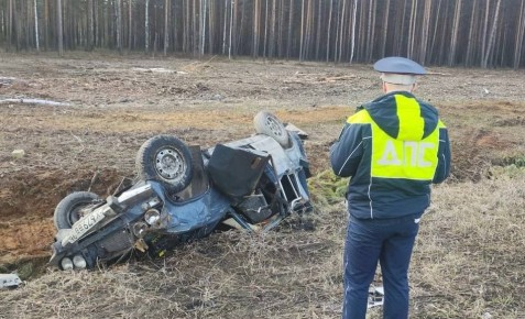 В Белоярском вынесен приговор виновнику ДТП, из-за нарушения которым Правил дорожного движения погиб несовершеннолетний пассажир, а второму пассажиру причинен тяжкий вред здоровью