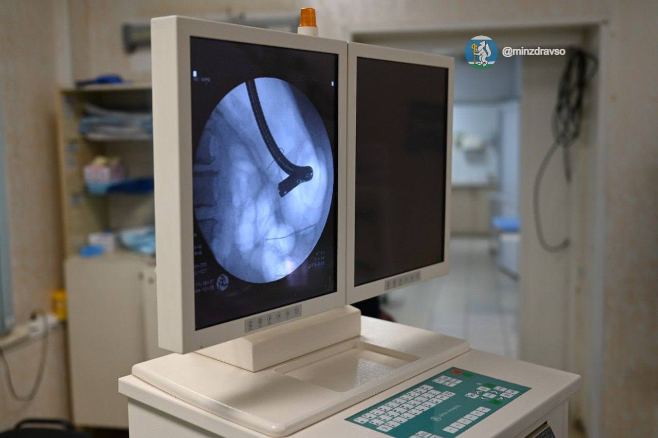 Застрявшаяся сосиска между желудком и пищеводом чуть не угробила пенсионерку в Екатеринбурге Застрявшаяся сосиска между желудком и пищеводом чуть не угробила пенсионерку в Екатеринбурге