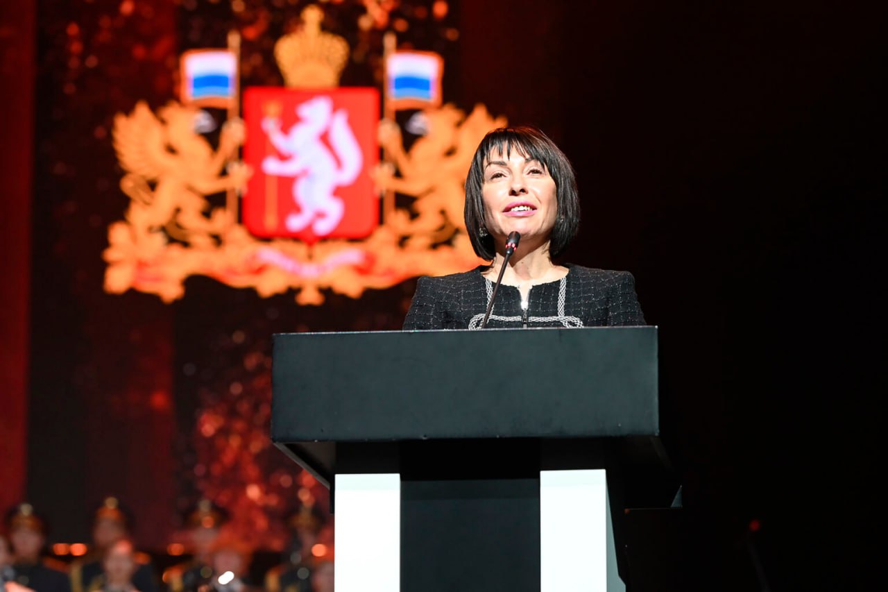 Благотворительный концерт федерального проекта «Героям нашего времени», организованный фондом «Золотые ворота Сибири», прошел в Свердловской области Благотворительный концерт федерального проекта «Героям нашего времени», организованный фондом «Золотые ворота Сибири», прошел в Свердловской области