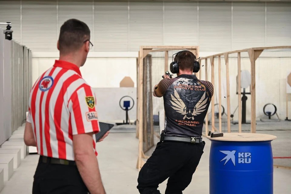 Екатеринбург принял более 300 спортсменов на одном из крупнейших крытых тиров страны Екатеринбург принял более 300 спортсменов на одном из крупнейших крытых тиров страны