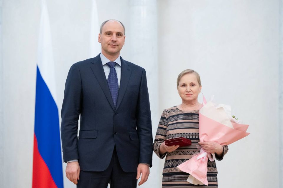 ����� ������ ������ ��������������� � ������������ ������� 32 ���������� ��������