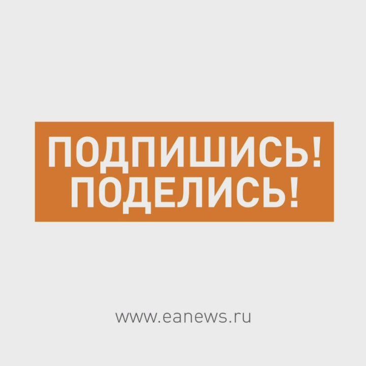 Больше, больше гламура…. Экскаватор с розовой подсветкой заметили на улицах Екатеринбурга