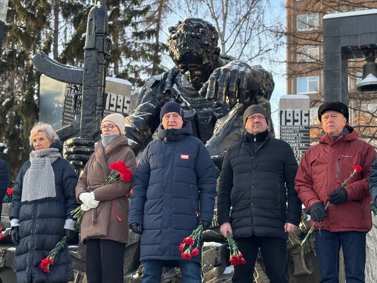 Свердловские ветераны отмечают 46-ю годовщину ввода советских войск в Афганистан Свердловские ветераны отмечают 46-ю годовщину ввода советских войск в Афганистан