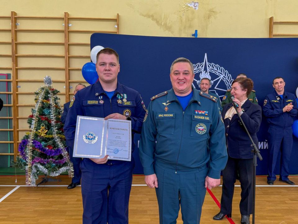 Спасателями не рождаются - спасателями становятся!