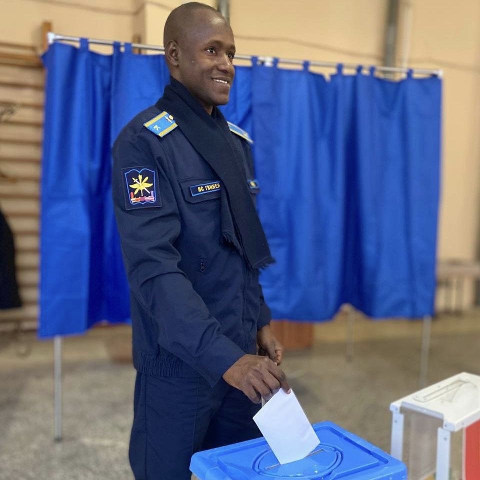 Граждане Гвинеи голосуют в шести российских городах Граждане Гвинеи голосуют в шести российских городах