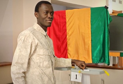 В Екатеринбурге 28 декабря проходит голосование граждан Гвинеи на выборах Президента