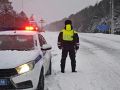 Госавтоинспекция призывает водителей к максимальной дисциплине и осторожности в связи с интенсивными снежными осадками