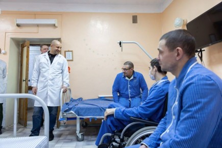 Артём Жога: Навестил бойцов, которые проходят лечение в военном клиническом госпитале Екатеринбурга