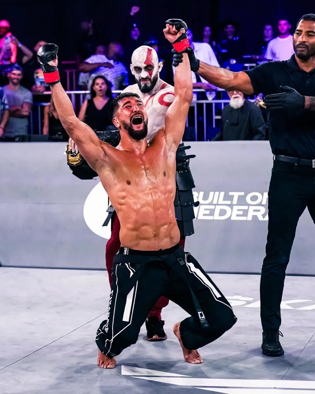 Бойцовский клуб из Екатеринбурга стал командой года в российском спорте Бойцовский клуб из Екатеринбурга стал командой года в российском спорте