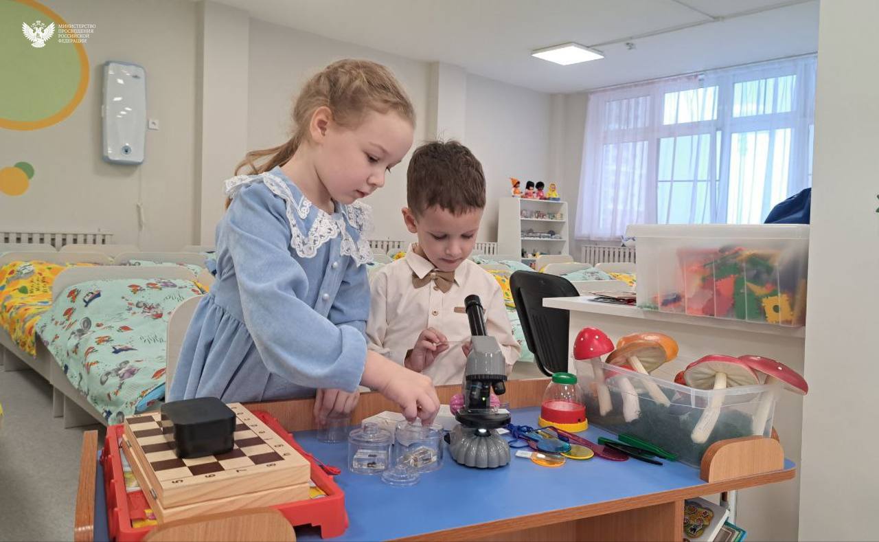 Сергей Кравцов и Денис Паслер открыли детский сад Сергей Кравцов и Денис Паслер открыли детский сад