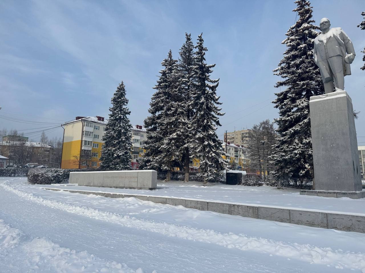 Губернатор показал, какие места в Свердловской области впечатляют местных жителей больше всего Губернатор показал, какие места в Свердловской области впечатляют местных жителей больше всего