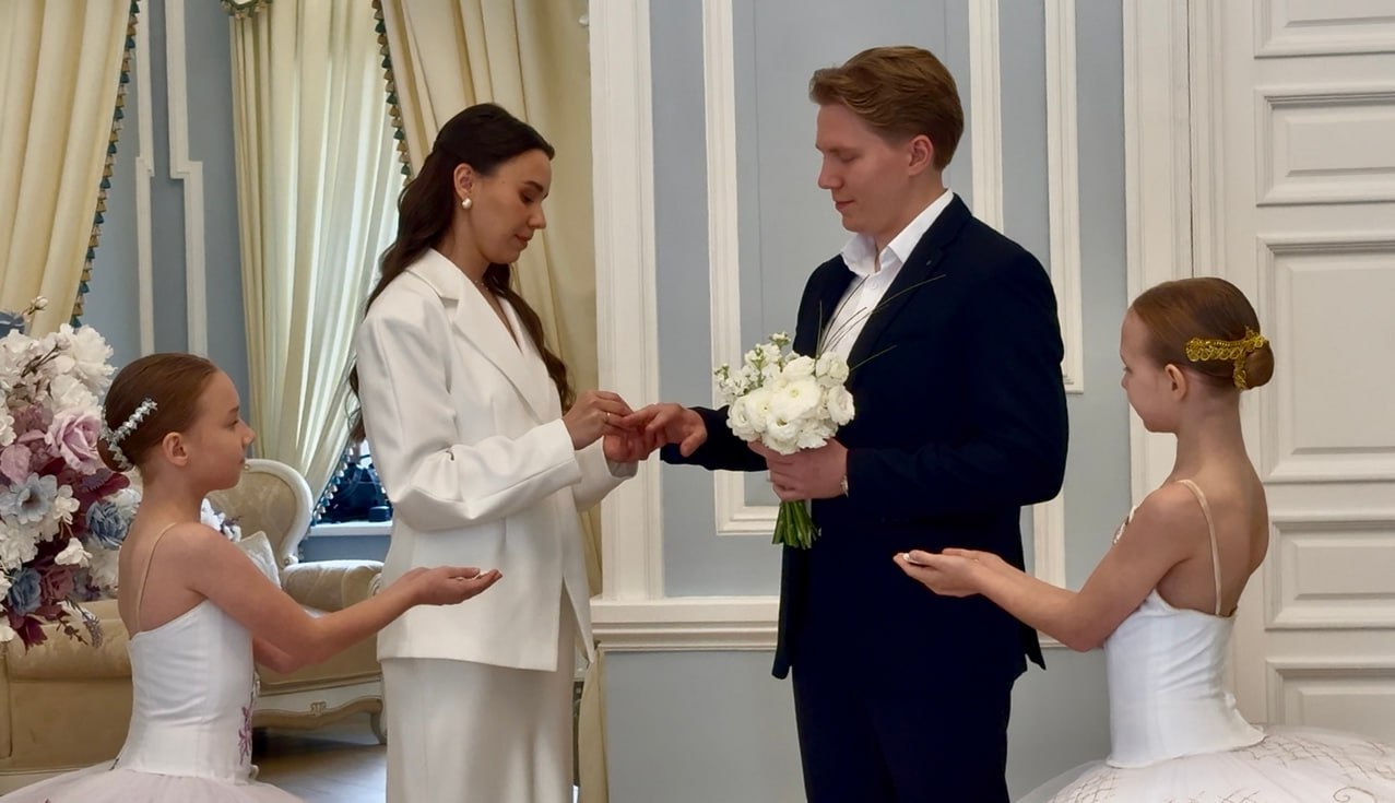 Специалисты управления ЗАГС Свердловской области назвали самые популярные даты свадеб в 2026 году