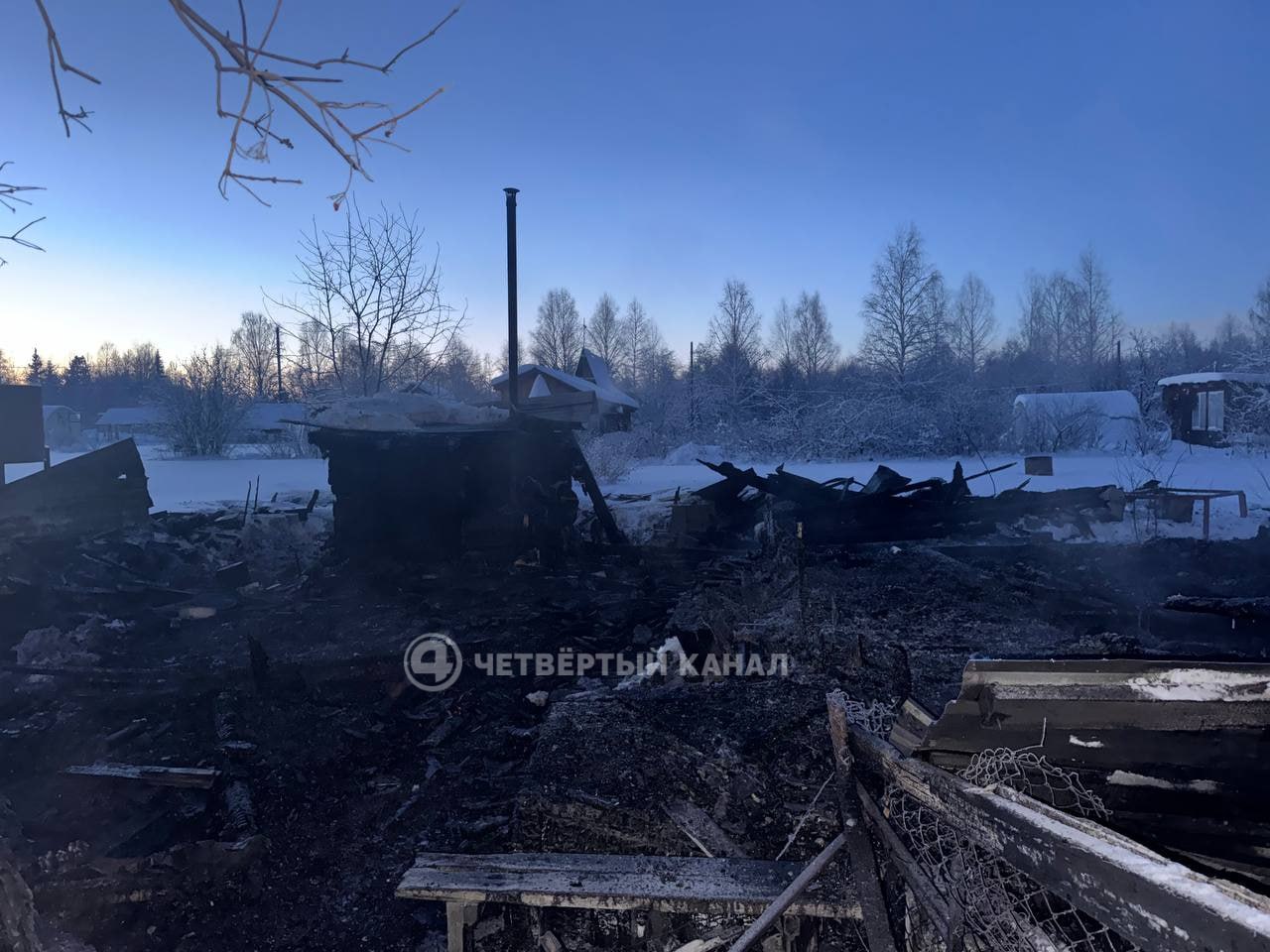 Подростку, обвиняемому в гибели двух детей в пожаре под Серовом, избрали меру пресечения