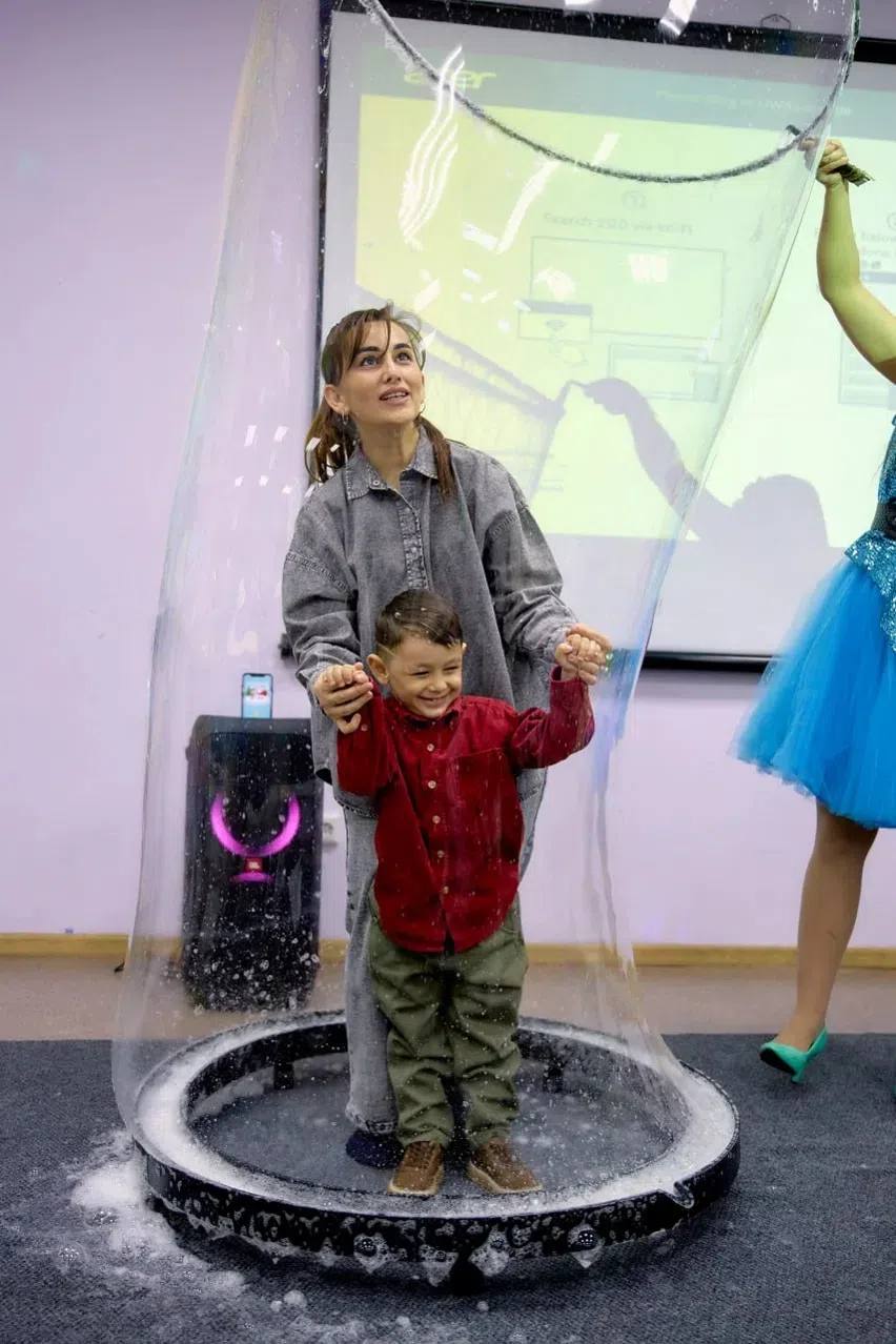 В Большом Истоке прошел новогодний праздник для детей с ОВЗ В Большом Истоке прошел новогодний праздник для детей с ОВЗ