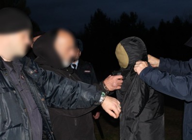 � ������ ������ ��������� ������������� ���������� ���� � ��������� �� ��������, ���������� ������� ������ � �����������