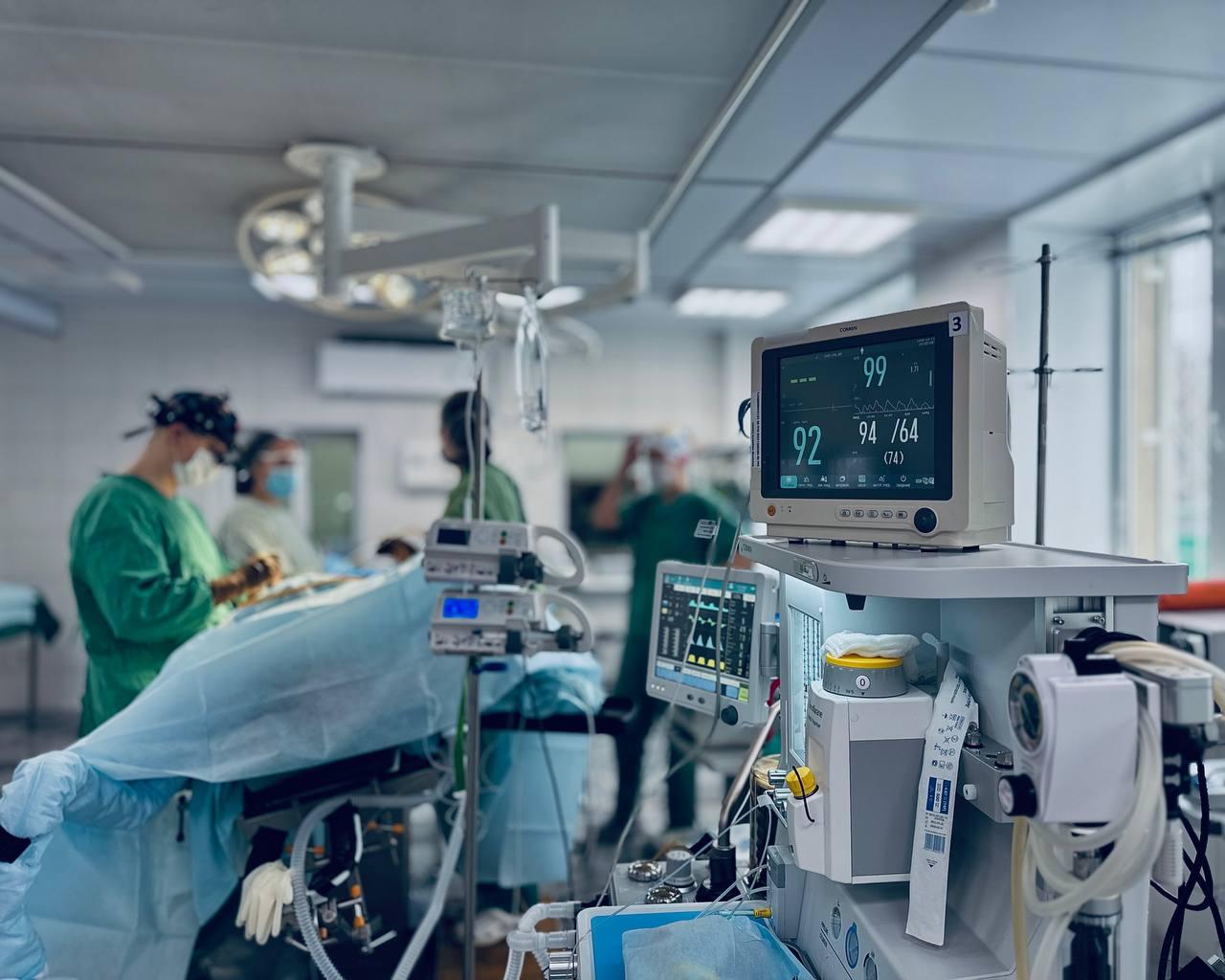 Денис Паслер сообщил, что Свердловский госпиталь для ветеранов войн превысил плановые показатели операций на позвоночнике