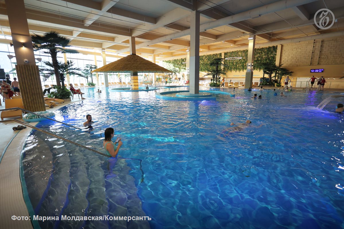 На базе торгового центра «Комсомолл» в Екатеринбурге открыли термальный комплекс «Баденленд» с огромным бассейном