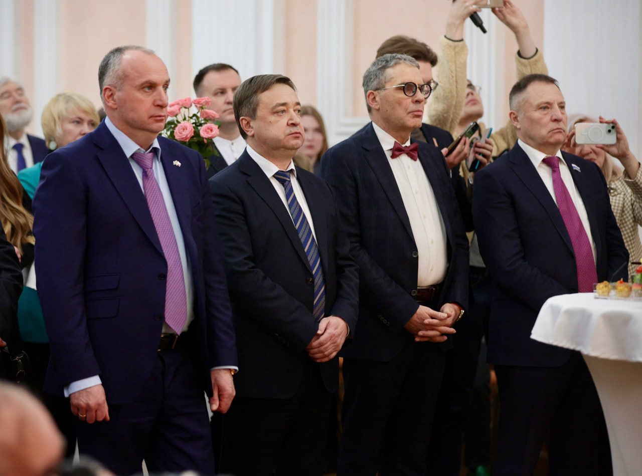 Свердловская область и Индия намерены наращивать международное сотрудничество Свердловская область и Индия намерены наращивать международное сотрудничество