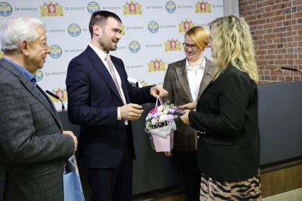 В Свердловской области прошла торжественная церемония вручения федеральных ведомственных наград Министерства цифрового развития, связи и массовых коммуникаций России — знаков отличия «Мастер связи»