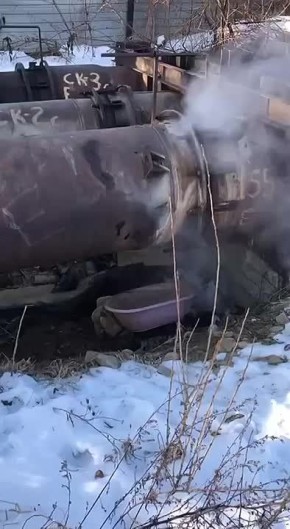 В Екатеринбурге устроили «платный СПА» у кладбища