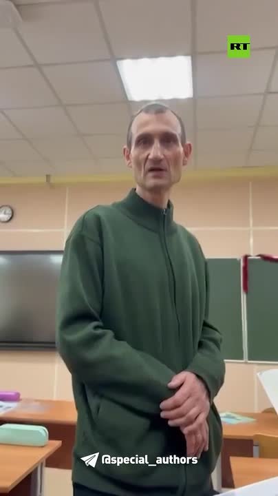 В России предложили ввести крупные штрафы для родителей за мат или физическую агрессию детей в адрес учителей