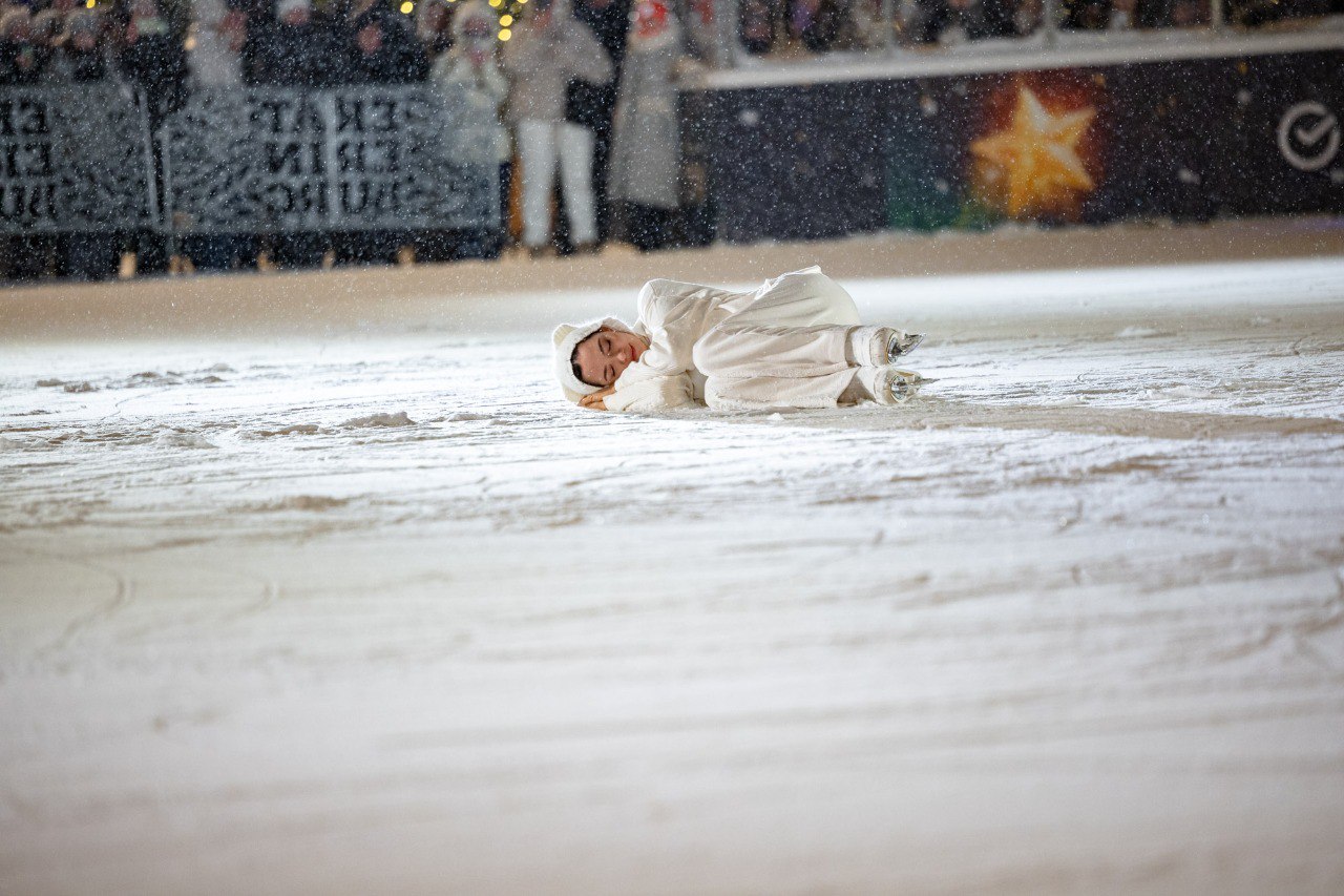 Алексей Орлов: Каток на площади 1905 года стал местом проведения грандиозного гала-шоу Алексей Орлов: Каток на площади 1905 года стал местом проведения грандиозного гала-шоу