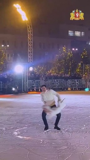 Настоящая зимняя сказка на льду