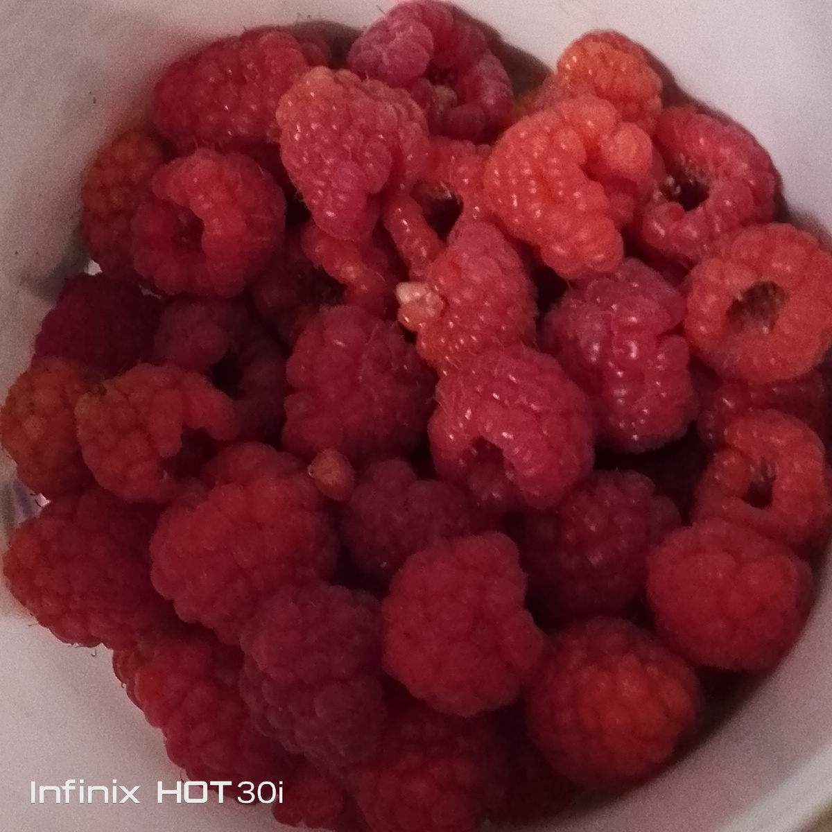 Вкусные пирожки и свежий хлеб: уютный вечер погружения в кулинарию