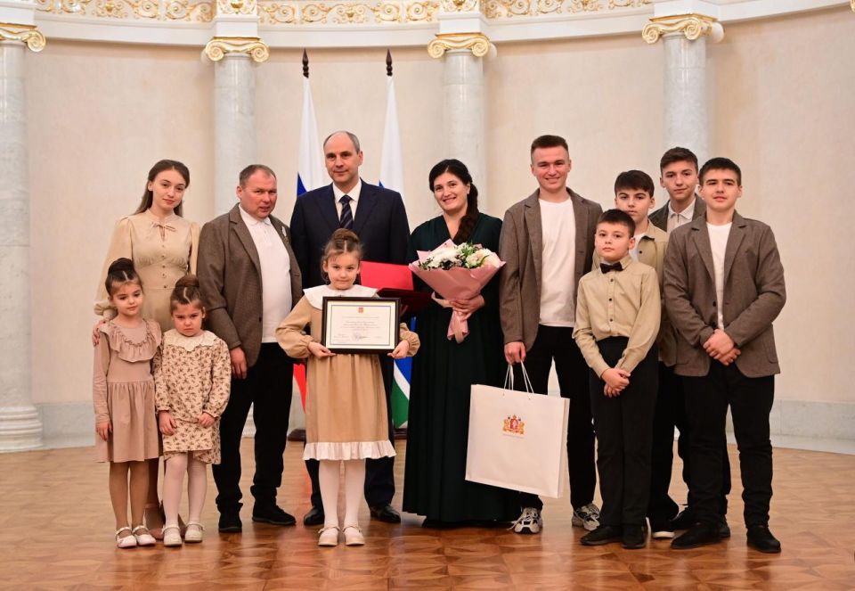 ����� � ���������� ����������� ����������: ����� ������ ������� � ������� ������� ���� �� ����� ���������� ��������������� �������