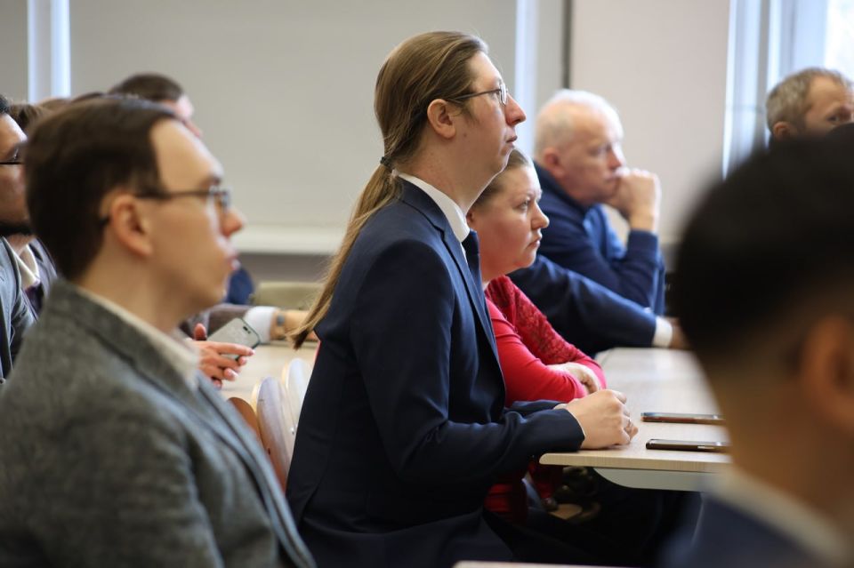 ������� ������, ������� ���������� �������������� ������, �������� ������� � ���������� ��� ���������� �����