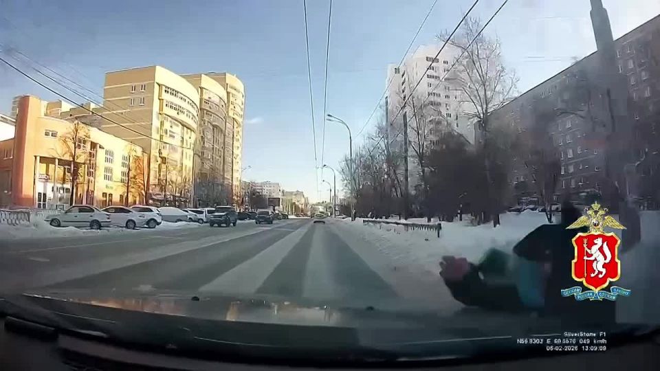 Renault Duster ������� �� ������� � ���� 9-������� ���������