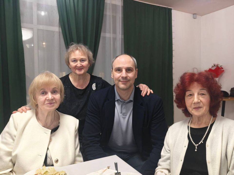 ����� ������ ������ ������� � ������������ ������� ����������� �����