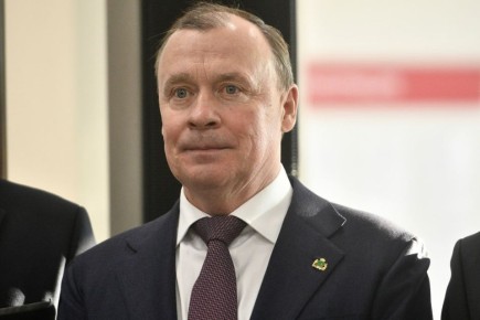 � ������� ������� ����� �������������