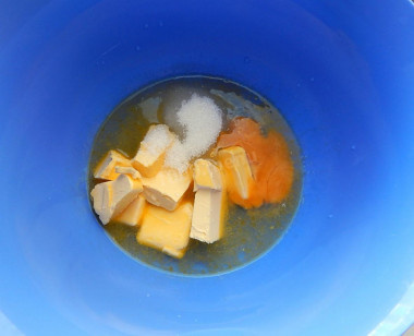 Как испечь ароматный пирог с яблочным повидлом за 30 минут