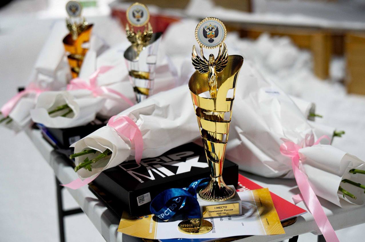 Полный комплект наград – у наших летающих лыжников! Полный комплект наград – у наших летающих лыжников!