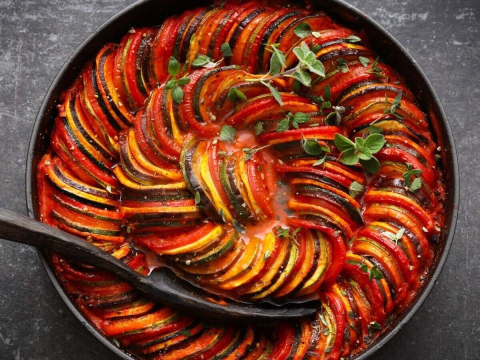 Рататуй: кулинарное искусство Прованса, которое подарит вам лето в каждой порции