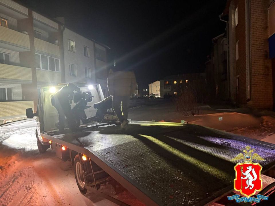 30 тысяч рублей — столько заплатит мужчина за то, что разрешил 13-летнему сыну кататься на скутере